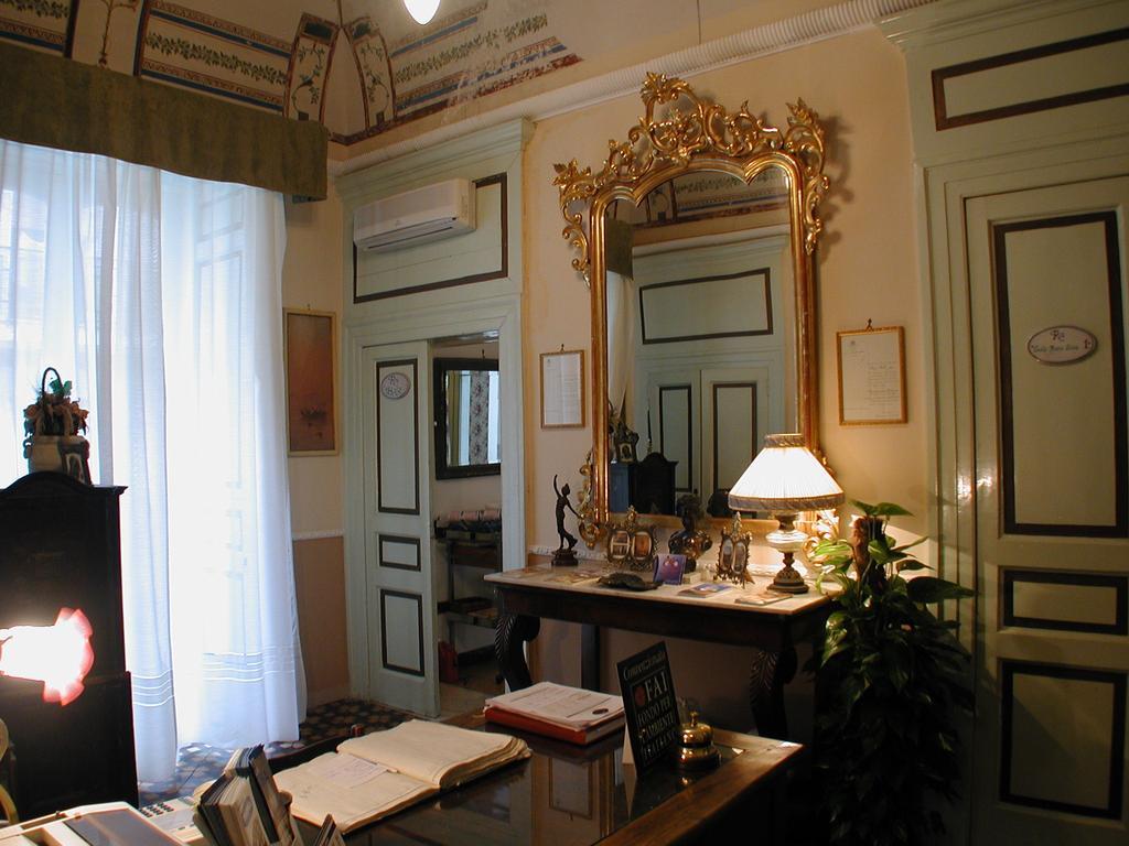 Casa Raffaele Conforti 4* Maiori